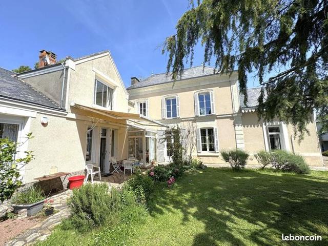 Villa 8 pièces 198 m²