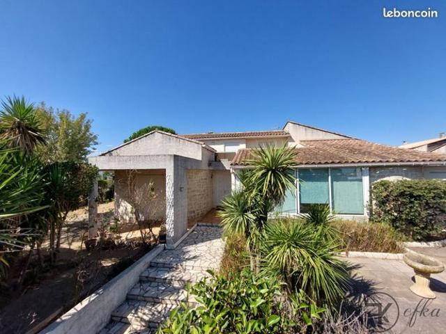 Villa 8 pièces 199 m²