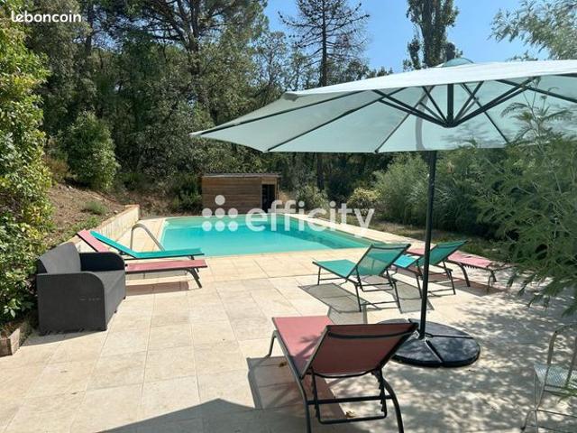 Villa 8 pièces 200 m²