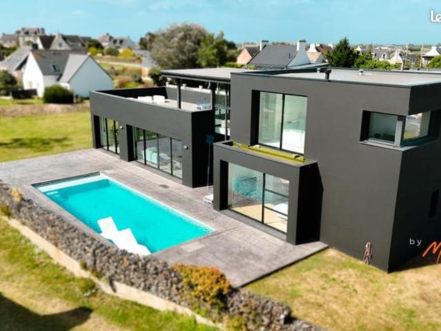 Villa 8 pièces 200 m²