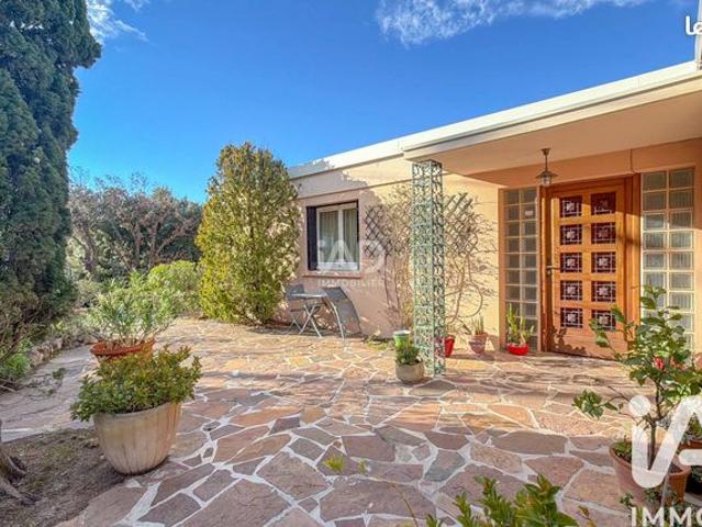 Villa 8 pièces 202 m²