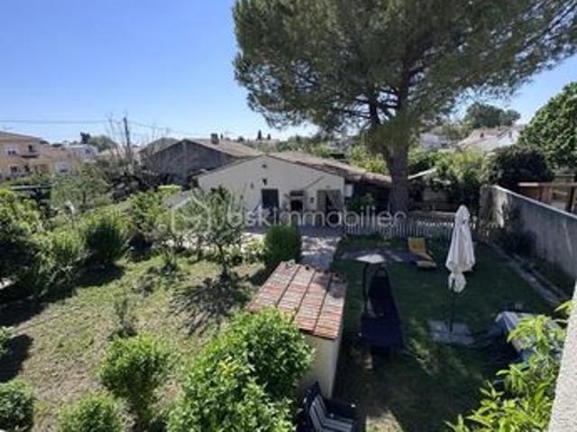 Villa 8 pièces 202 m²