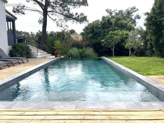 Villa 8 pièces 206 m²