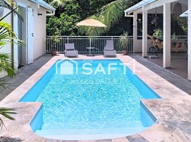 Villa 8 pièces 208 m²