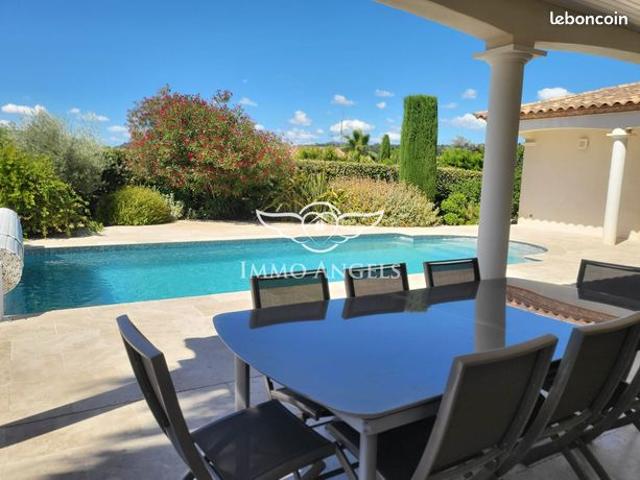 Villa 8 pièces 212 m²
