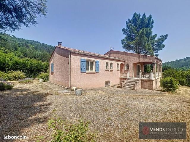 Villa 8 pièces 215 m²
