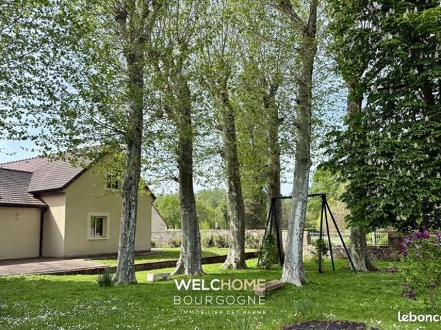 Villa 8 pièces 223 m²