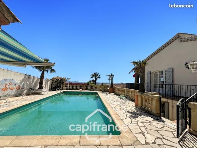 Villa 8 pièces 228 m²