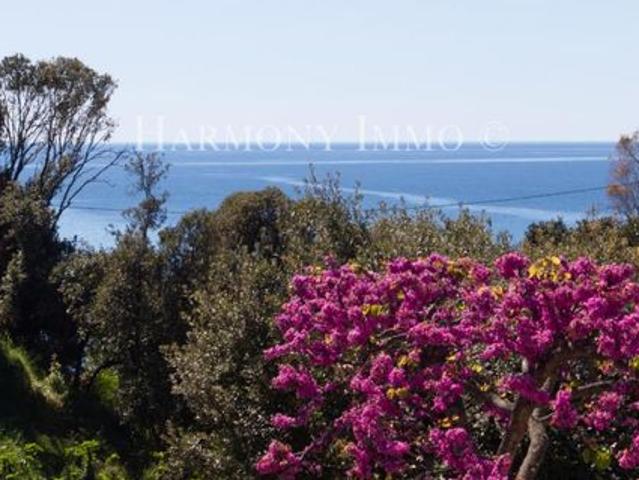 Villa 8 pièces 233 m²