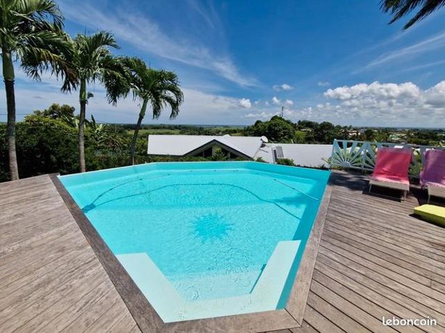 Villa 8 pièces 260 m²