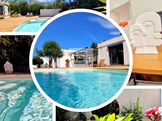 Villa 8 pièces 260 m²