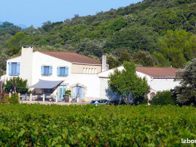 Villa 8 pièces 265 m²