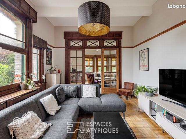 Villa 8 pièces 295 m²