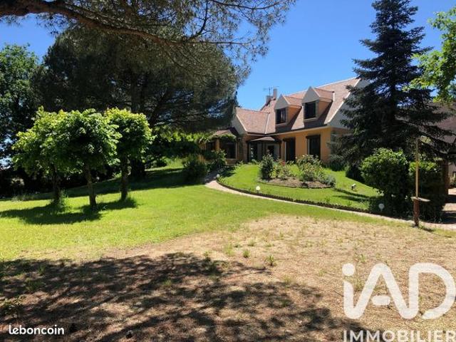 Villa 8 pièces 308 m²