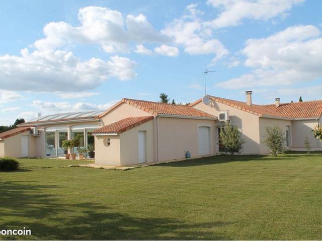 Villa 8 pièces 321 m²
