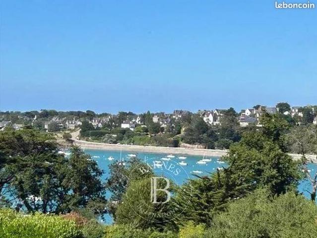 Villa 8 pièces 322 m²