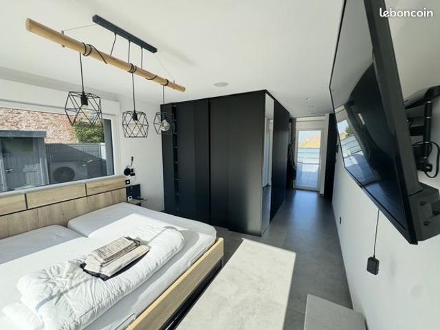 Villa 8 pièces 386 m²