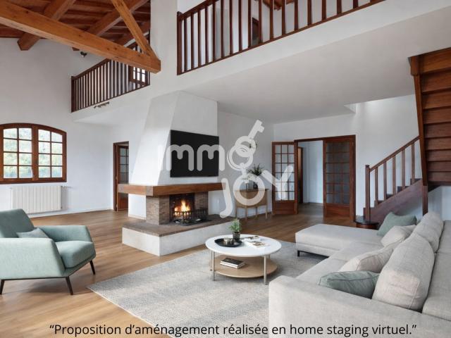 Villa 8 pièces avec jardin, sous sol et garage à Roques