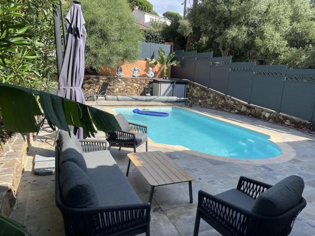 Villa à Cavalaire sur Mer avec Piscine et Confort Moderne 184m² Cavalaire sur Mer