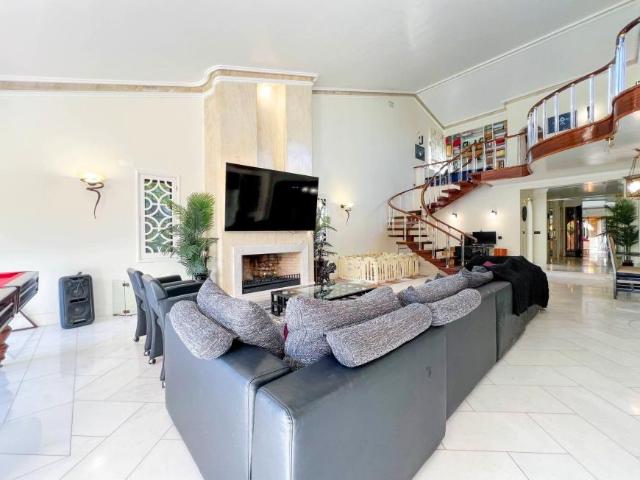 villa 8 quarto, Albufeira Algarve DLS94063695