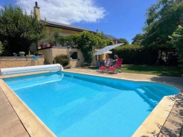 Villa 8 Zimmer