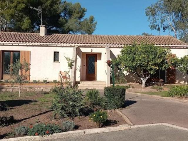 VILLA 95 M2 + APPART T2 52 M² + GARAGE 57 M² ROQUEBRUNE SUR ARGENS 83