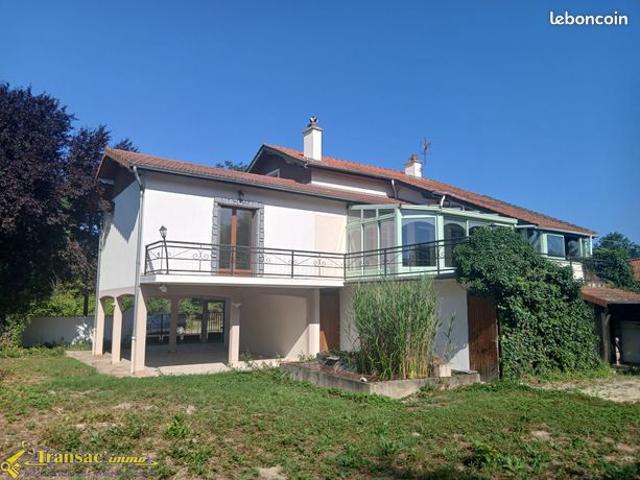 Villa 9 pièces 149 m²
