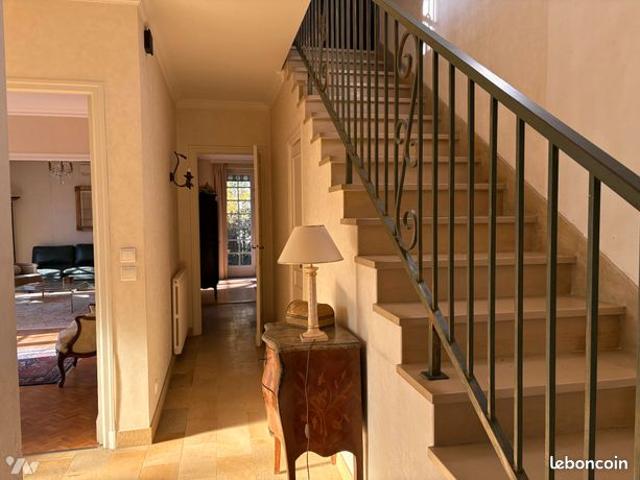Villa 9 pièces 163 m²