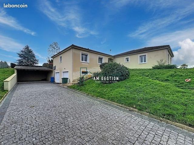 Villa 9 pièces 174 m²