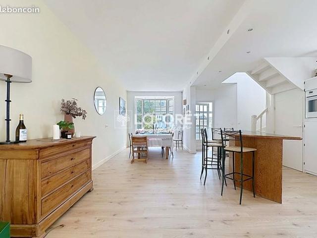 Villa 9 pièces 175 m²