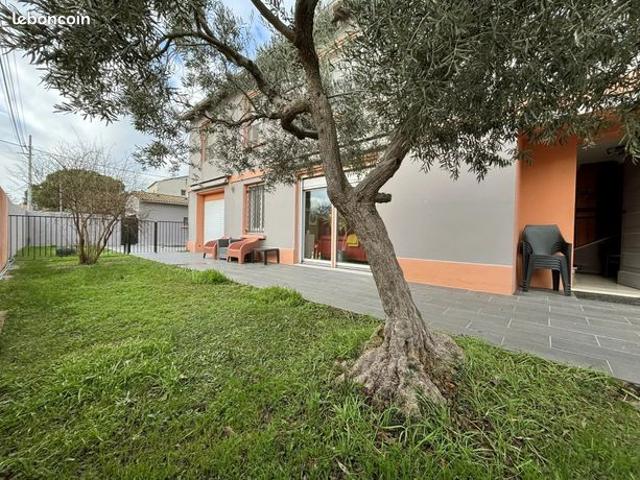 Villa 9 pièces 180 m²
