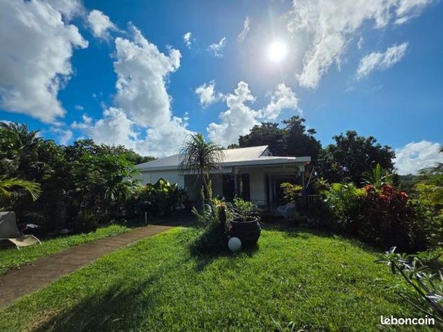 Villa 9 pièces 180 m²