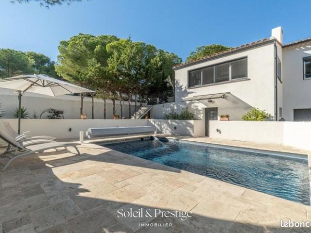 Villa 9 pièces 180 m²