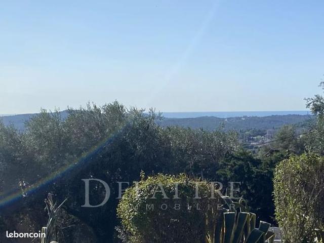 Villa 9 pièces 190 m²