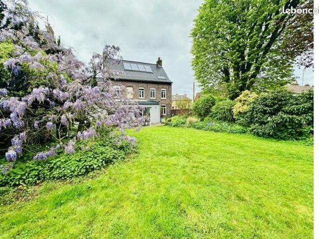 Villa 9 pièces 192 m²