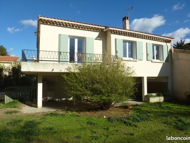 Villa 9 pièces 192 m²