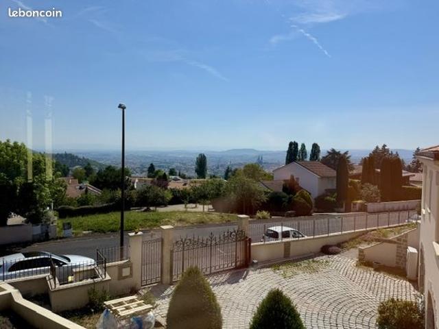 Villa 9 pièces 194 m²
