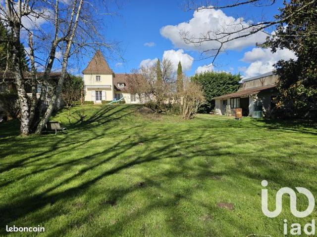 Villa 9 pièces 195 m²