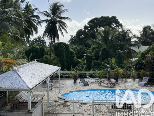Villa 9 pièces 196 m²