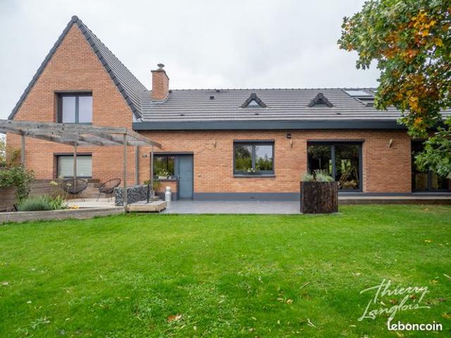 Villa 9 pièces 199 m²