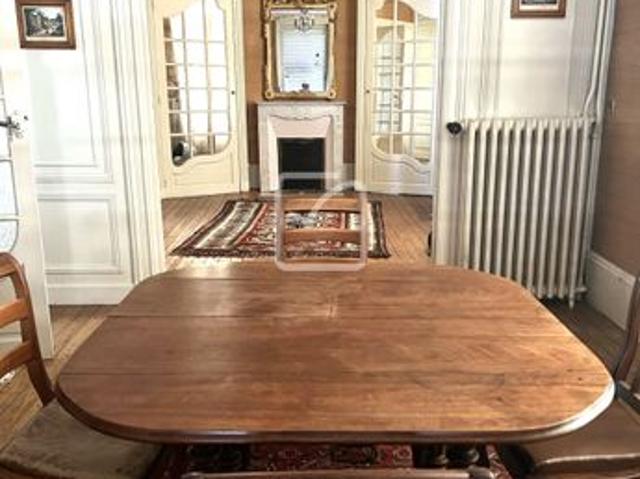 Villa 9 pièces 199 m²