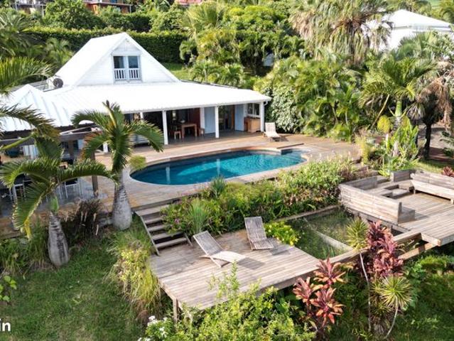 Villa 9 pièces 200 m²