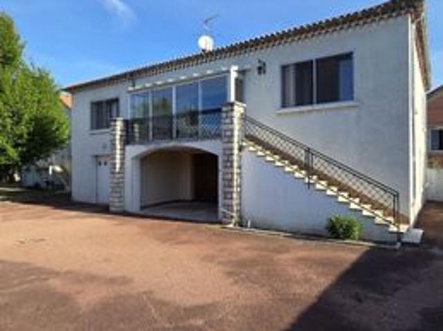 Villa 9 pièces 202 m²