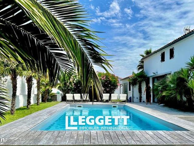Villa 9 pièces 208 m²