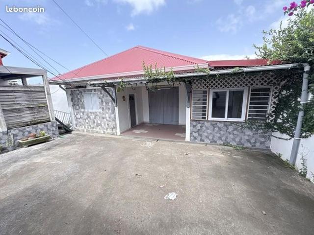 Villa 9 pièces 218 m²
