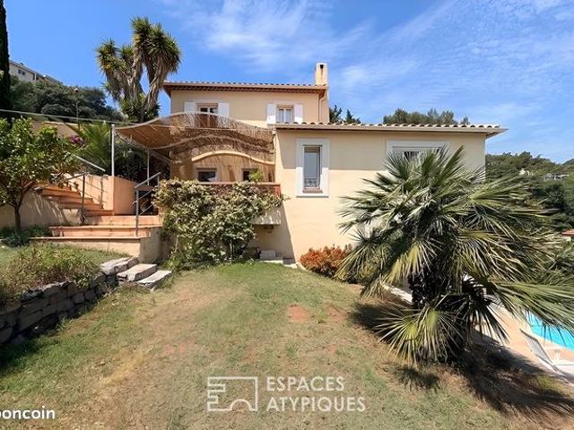 Villa 9 pièces 223 m²