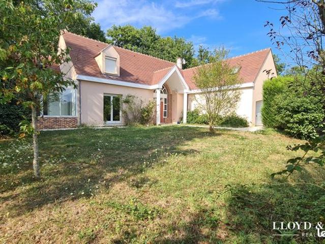 Villa 9 pièces 230 m²