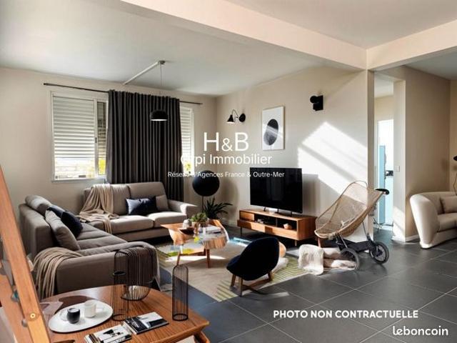 Villa 9 pièces 248 m²
