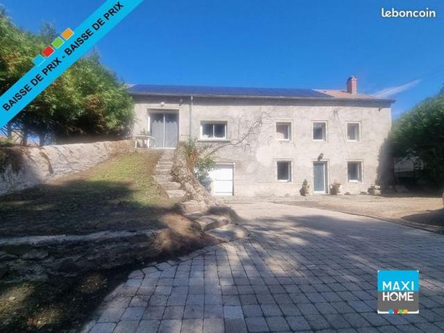 Villa 9 pièces 262 m²