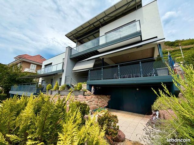Villa 9 pièces 263 m²